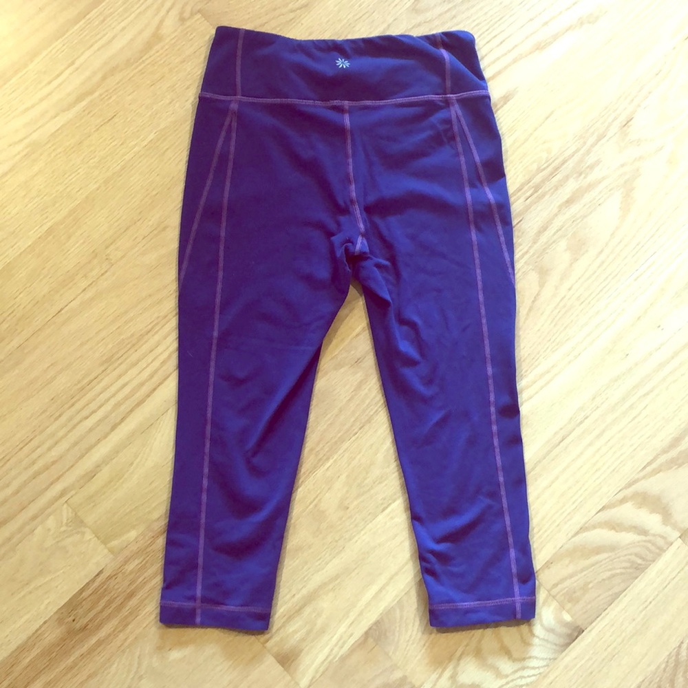 Athleta Purple Revelation Capri Legging Small